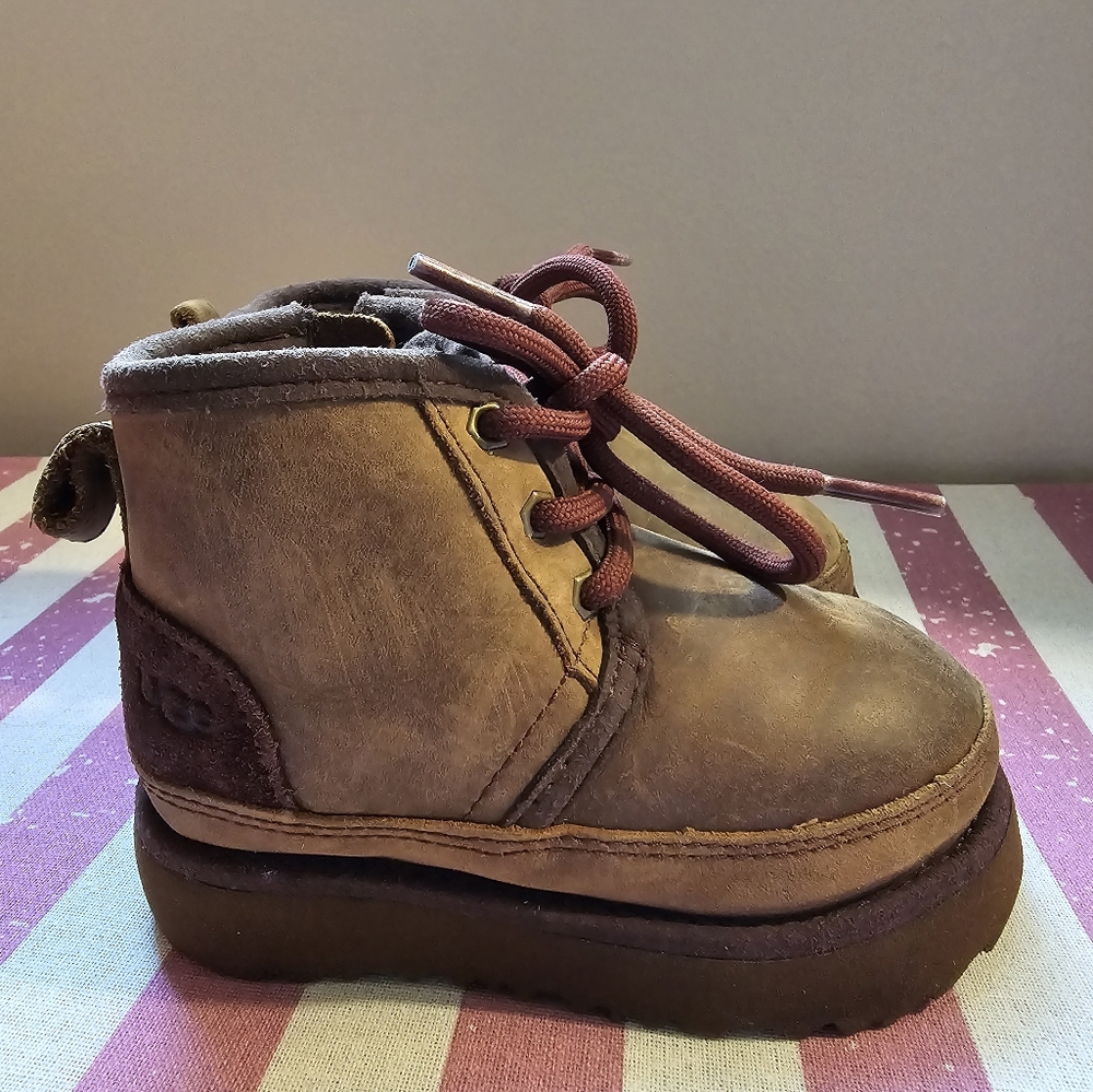 UGG Toddlers Neumel II Weather Size 7